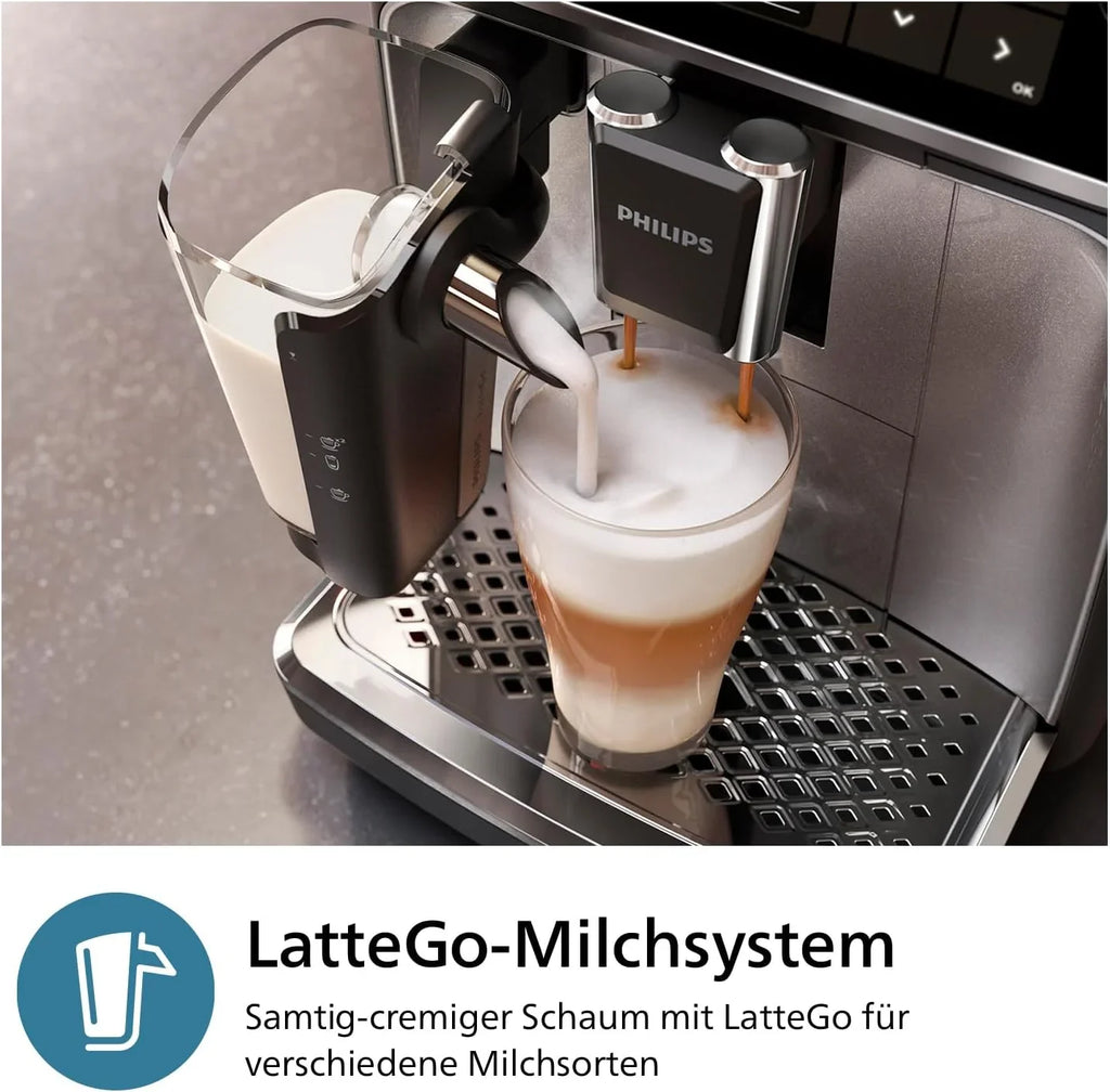 Philips 2300 Serie Vollautomatische Espressomaschine - 4 Getränke, modernes Farb-Touchscreen-Display, LatteGo-Milchsystem, SilentBrew, Keramikmahlwerk, AquaClean-Filter. Weißes Chrom (EP2333/40)