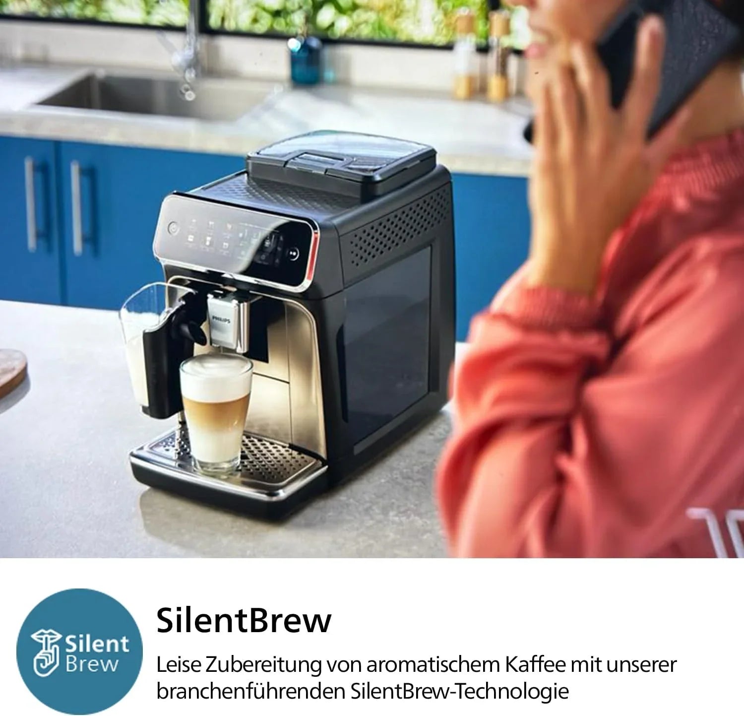 Philips 2300 Serie Vollautomatische Espressomaschine - 4 Getränke, modernes Farb-Touchscreen-Display, LatteGo-Milchsystem, SilentBrew, Keramikmahlwerk, AquaClean-Filter. Weißes Chrom (EP2333/40)